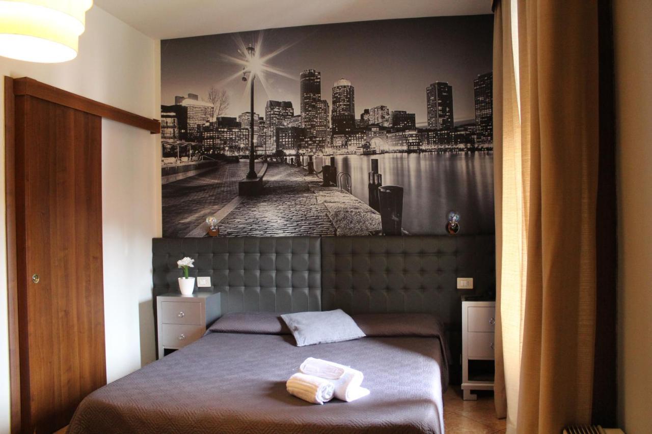 Hotel Ares Milano Eksteriør billede