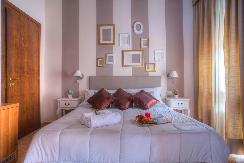 Hotel Ares Milano Eksteriør billede