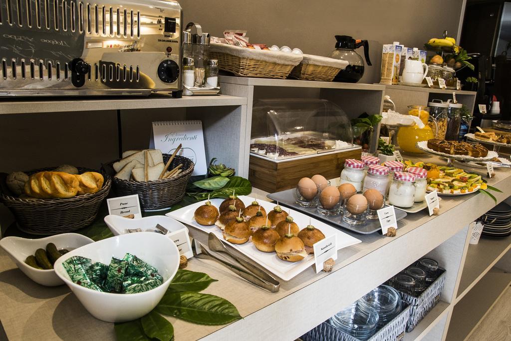 Hotel Ares Milano Eksteriør billede