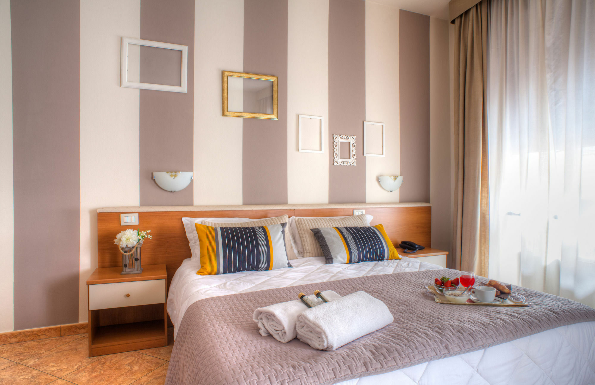 Hotel Ares Milano Eksteriør billede
