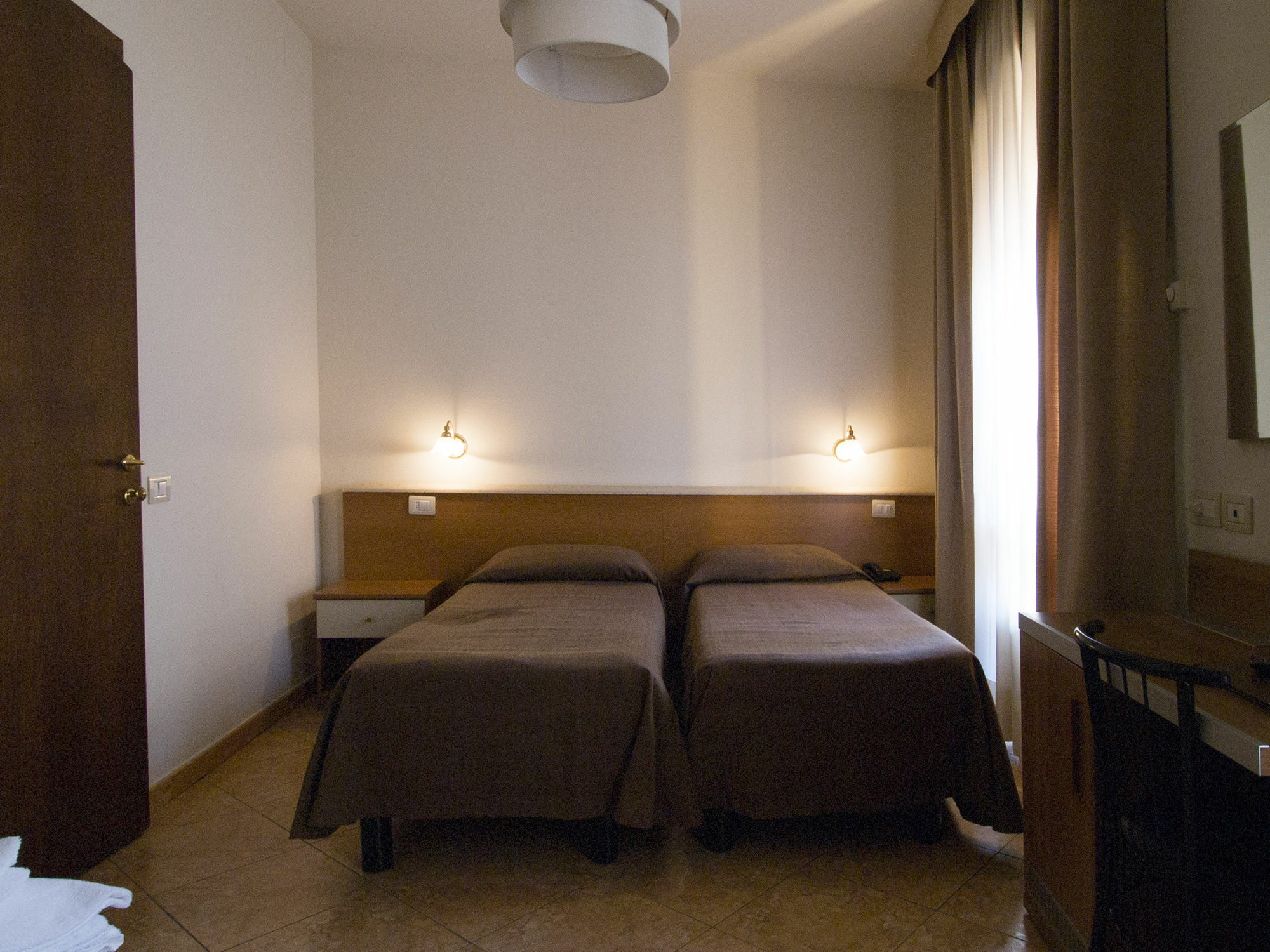 Hotel Ares Milano Eksteriør billede