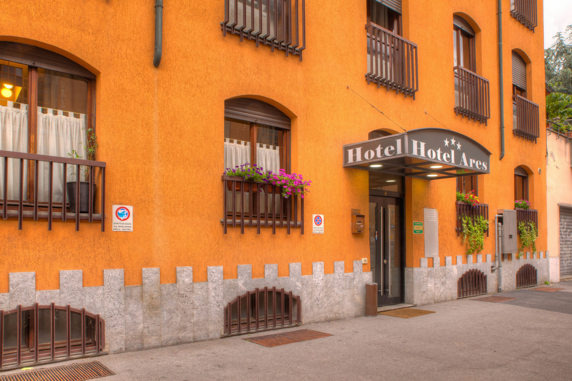 Hotel Ares Milano Eksteriør billede